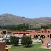 View the image: decanato-exactas-boxes-de-investigacion-al-fondo-aulas-comunes-2