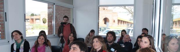 25 DE SETIEMBRE MICROEMPRENDEDORES CHARLA:
_002-