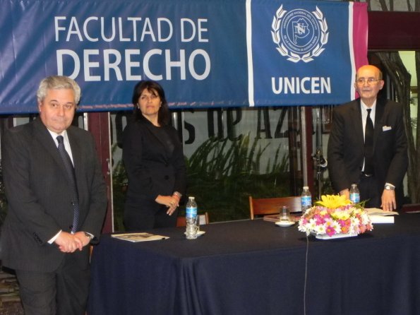 Dr Honoris Causa Miguel Angel Ciuro Caldani (38)_286