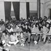 View the image: 1985 publico que estubo en la charla del cantante piero