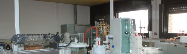 LABORATORIOS DE EXACTAS:
DSC_0029