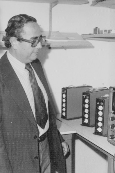 inauguracion centro de invetigaciones metalurgicas