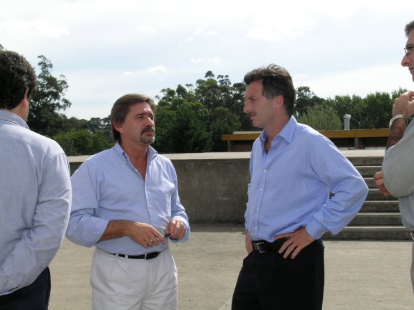 leche Escuela granja, Araya,Macri 017