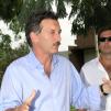 View the image: leche Escuela granja, Araya,Macri 028